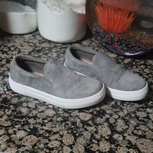 Steve Madden Gills Platform SlipOn Sneaker Gray 7W